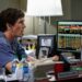 Ο επενδυτής “The Big Short” Michael Burry προβλέπει ότι η μετοχή της Tesla θα καταρρεύσει όπως η φούσκα των κατοικιών.